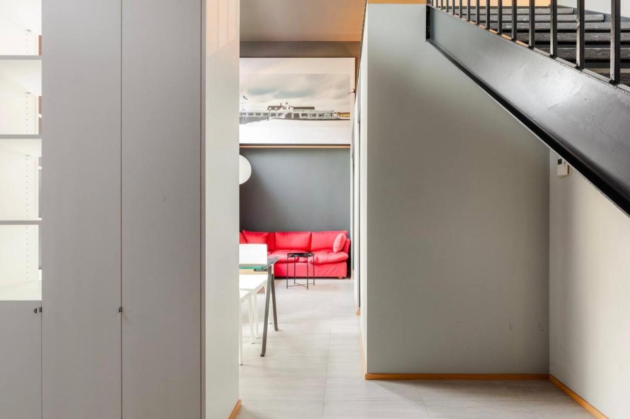 Design Spacious Loft In Navigli - Hosted By Sweetstay Milan Exterior photo